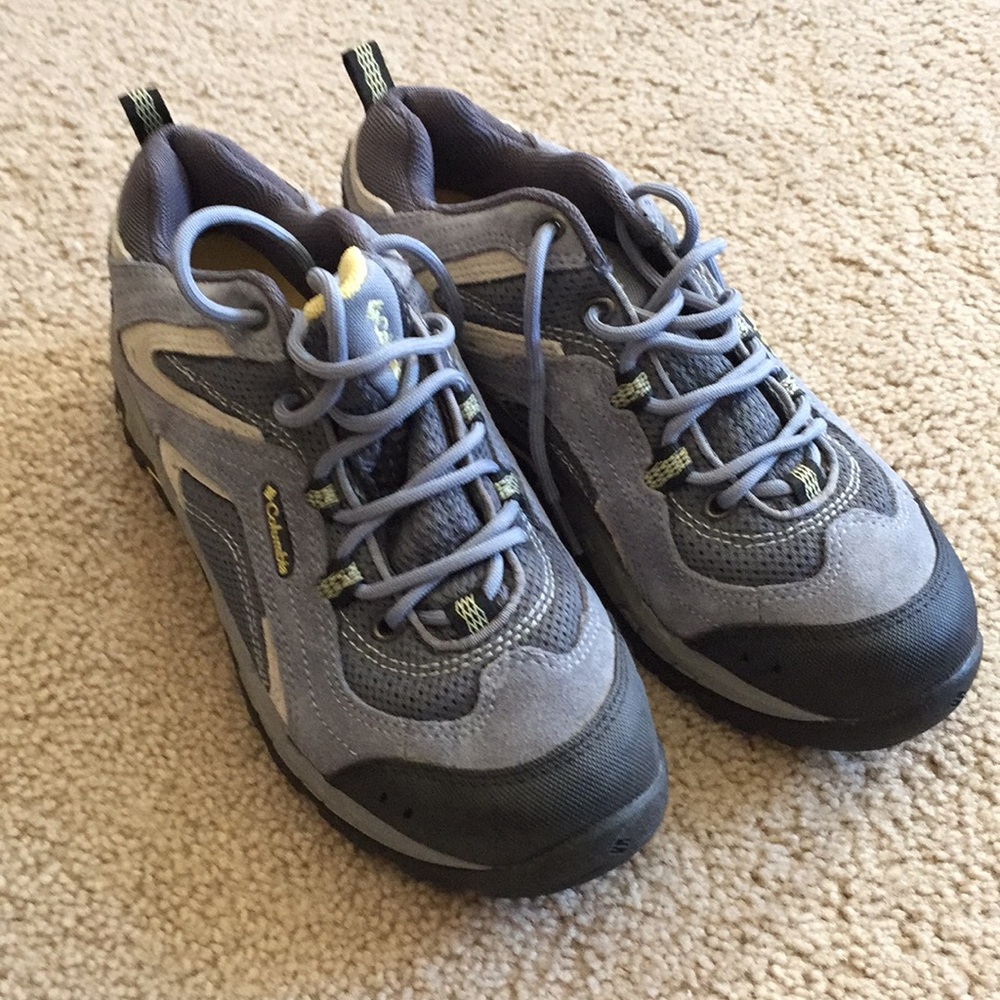Women’s Columbia trail running shoe size 8